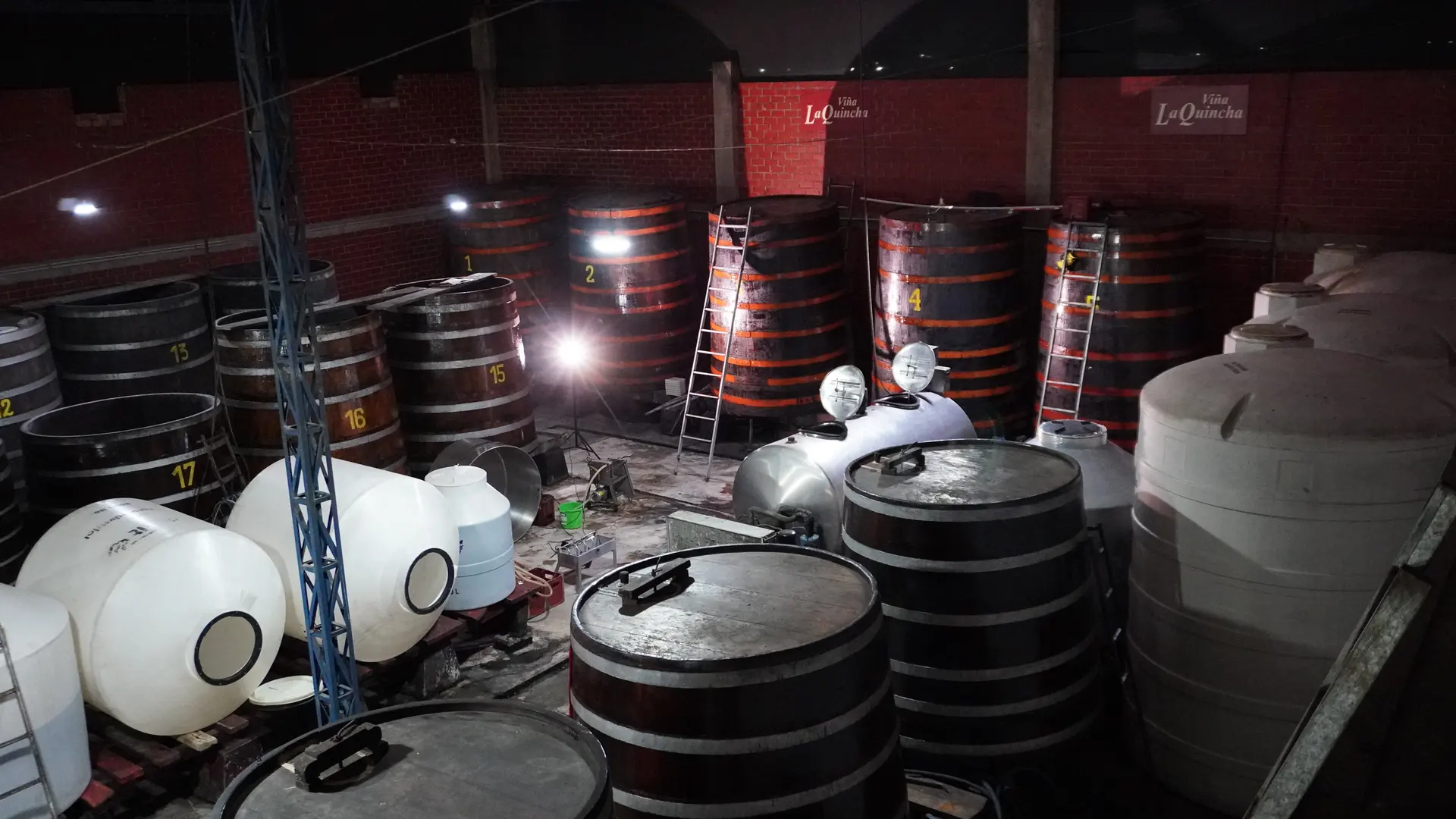 Sala de fermentación de Viña La Quincha